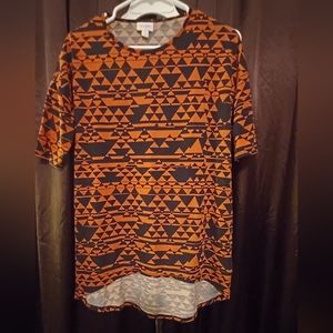 Lularoe top